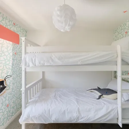 Finest Retreats - Primrose * Tywardreath