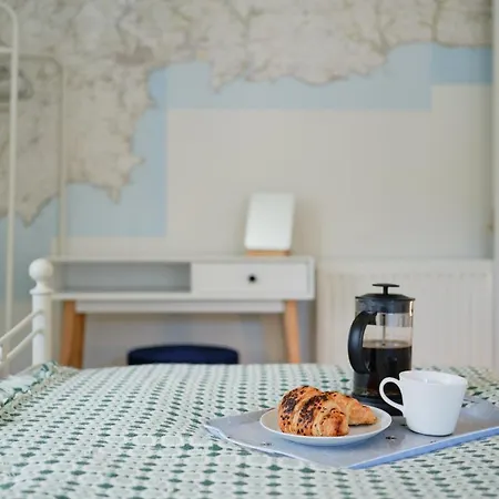 Finest Retreats - Primrose